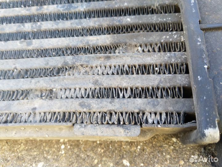 Интеркулер Jeep Grand Cherokee WK 3.0 дизель