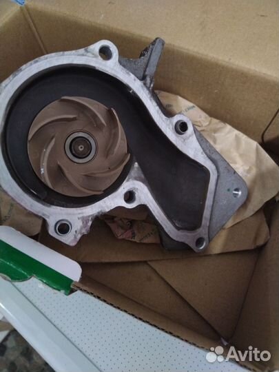 Помпа на ford Focus 3