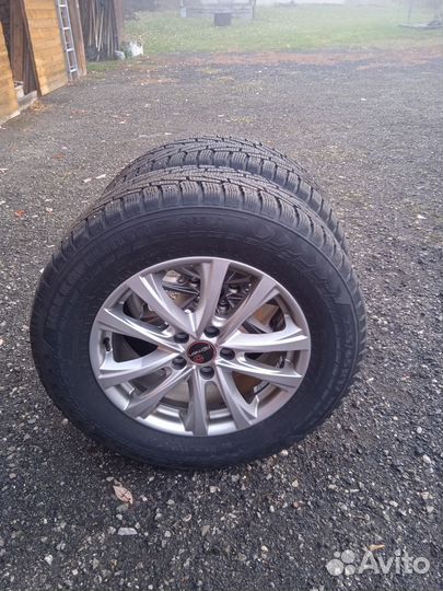 Nokian Tyres Hakkapeliitta 7 235/65 R17 108L