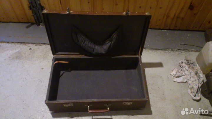 Старинный Чемодан