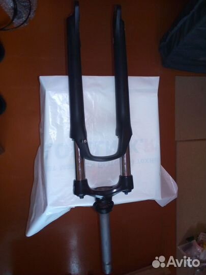 Детали и аксессуары для велосипеда