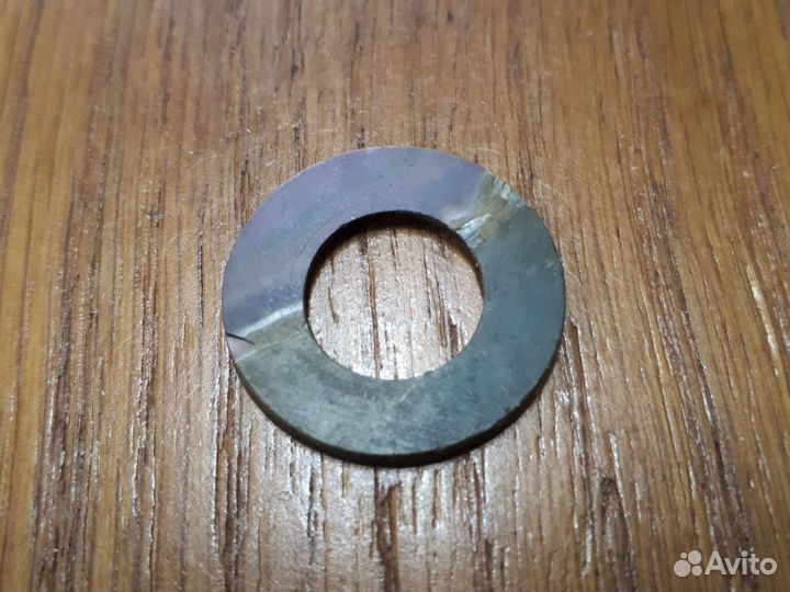 Перламутровые накладки на бинокль