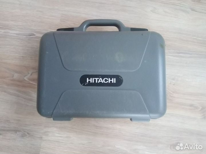 Видеокамера VHS Hitachi w2700s