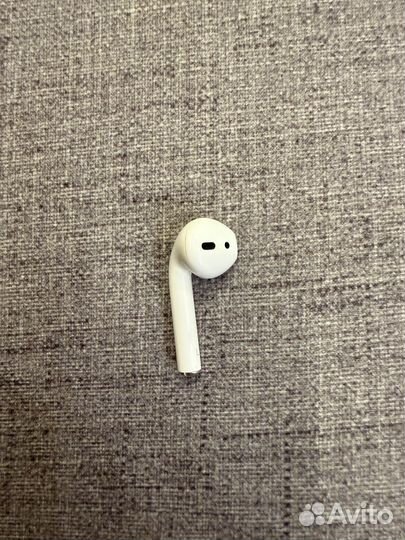 Левый наушник airpods 2