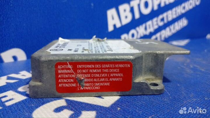 Блок управления airbag Volkswagen Passat B5 седан
