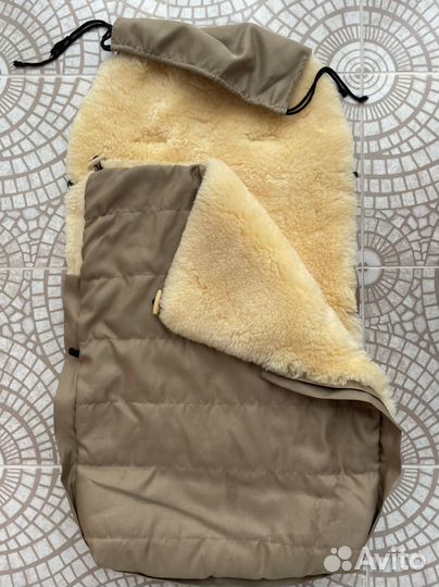 Зимний конверт в коляску на овчине