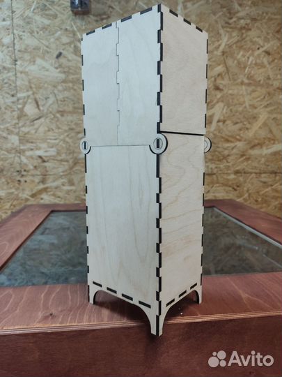 Подарочная коробка для бутылки