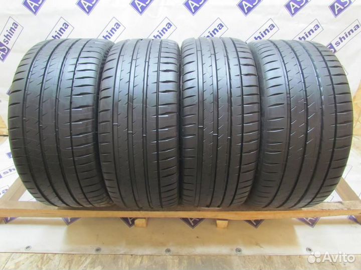 Michelin Pilot Sport 4 S 245/40 R20 и 275/35 R20 99Y