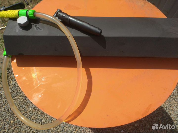 Автомобильный душ на крышу авто