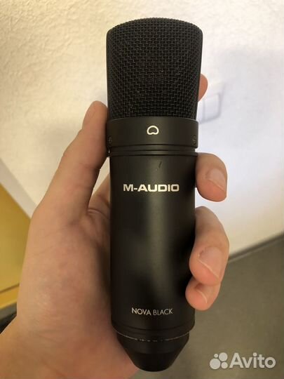 Студийный микрофон M-Audio Nova Black