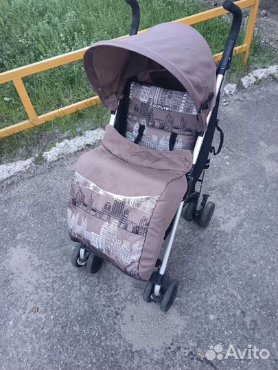 Прогулочная коляска трость