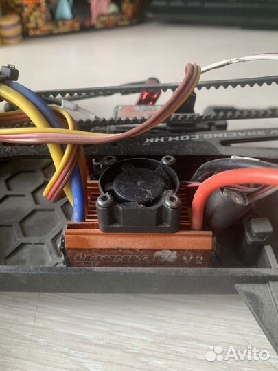 Машина на радиоуправлении для дрифта