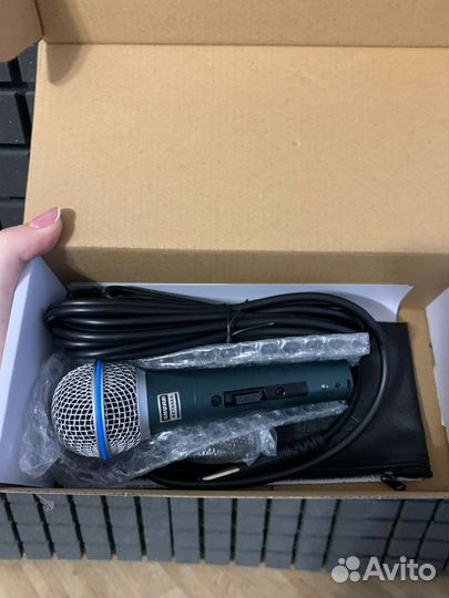 Микрофон Beta 58A Shure и Шнур (5 метров)