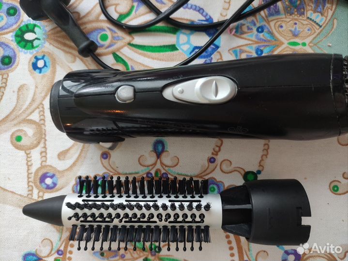 Фен щетка Roventa Elite