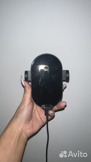Беспроводная зарядка xiaomi для авто