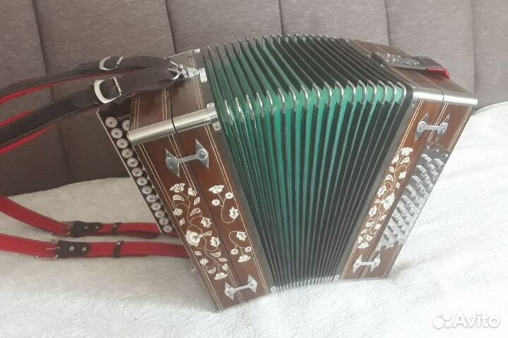 Гармонь нижегородская мастеровая