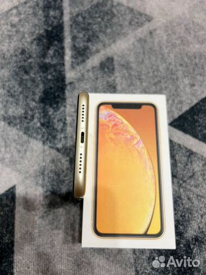 iPhone Xr, 128 ГБ