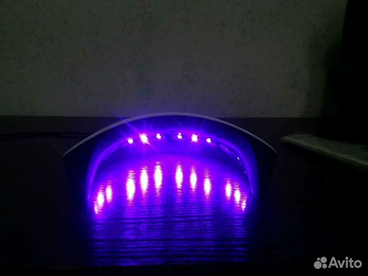 Уф лампа для ногтей