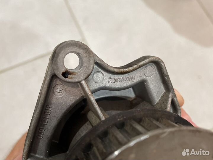 Помпа Skoda fabia 2