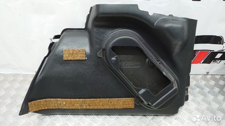 Обшивка багажника Mazda 3 BK рестайлинг (2006—2009