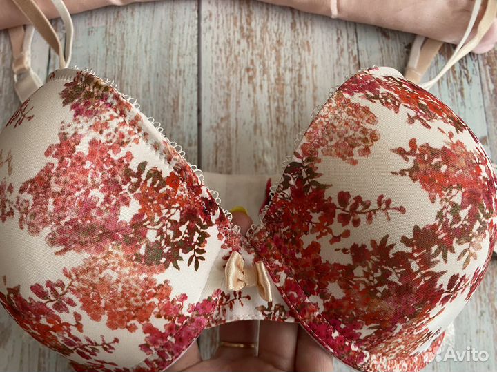 Бюстгальер 70 D Chantelle Tomass Passionata