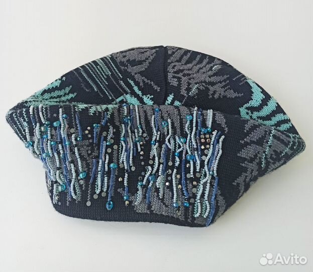 Шапка женская вязаная