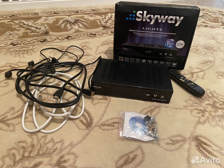 Smart tv приставка триколор