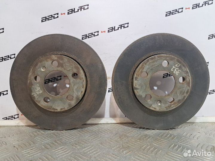 Диск тормозной передний Volkswagen Polo 6 1.2 2009