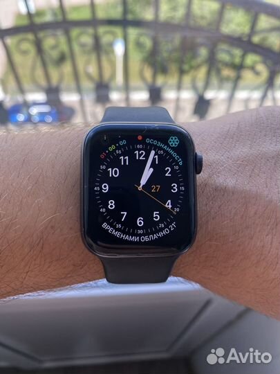 Часы Apple Watch 5 44mm