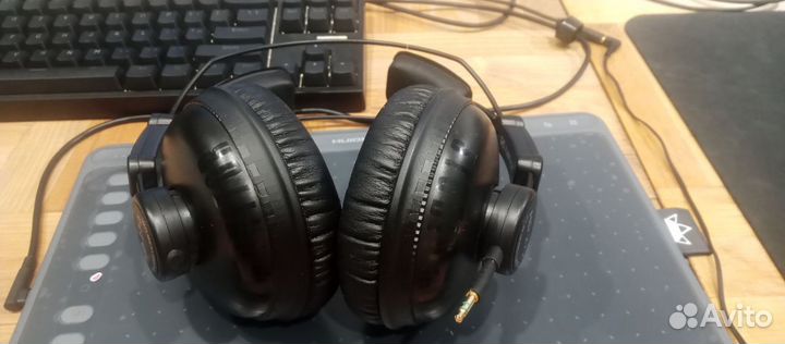 Axelvox HD 272