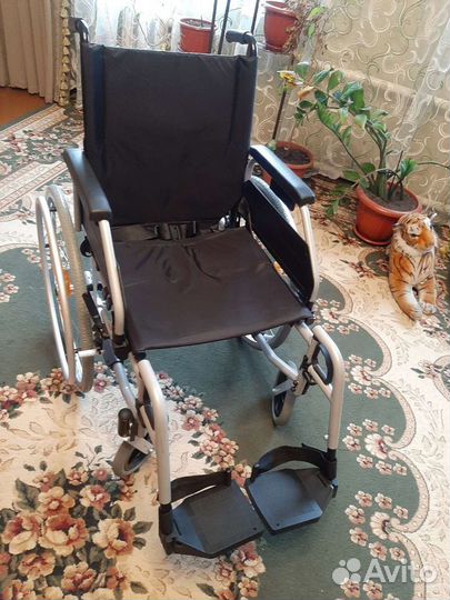 Кресло-каталка