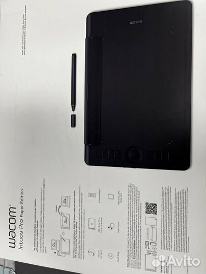 Wacom Intuos Pro Paper Edition. PTH-660