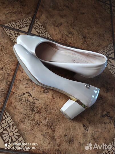 Туфли женские классические