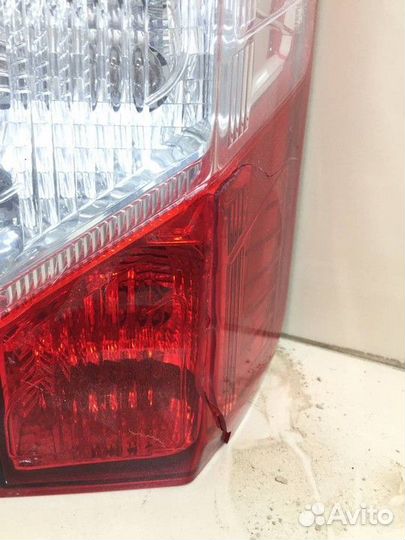 Фонарь задний правый Ford Transit