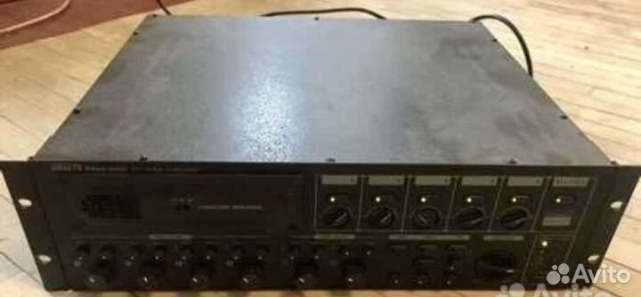 Усилитель-микшер Inter-M pam-520