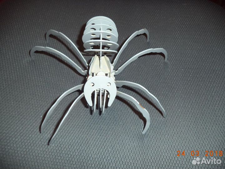 Паук из металла