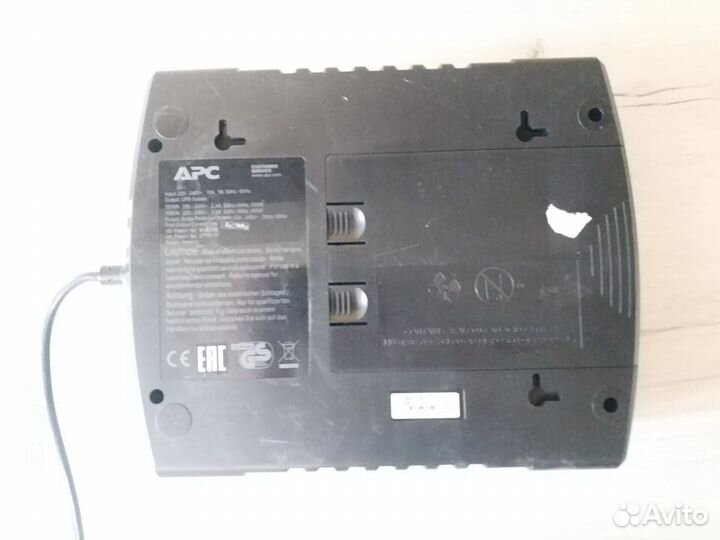 Новый ибп APC Back-UPS ES 700