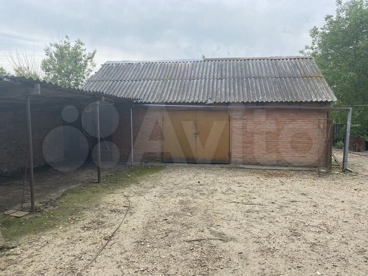 Дом 57 м² на участке 50 сот.