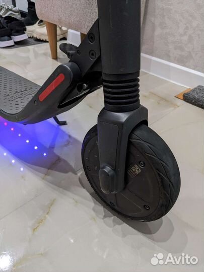 Электросамокат ninebot es2