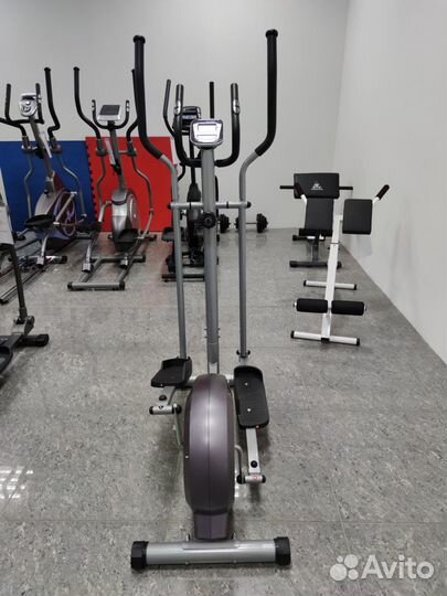 Эллиптический тренажер Oxygen Tornado II EL