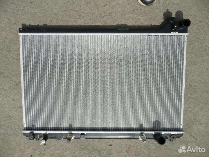 Радиатор охлаждения двс Toyota Brevis 2JZ-FSE