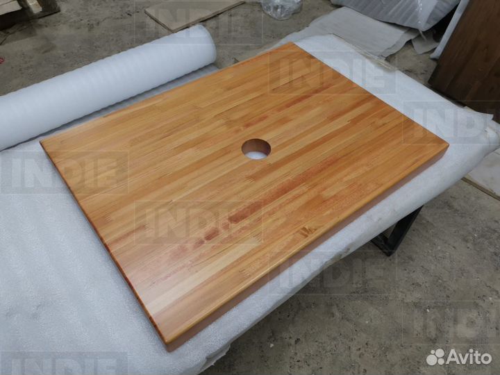 Столешница в ванную комнату