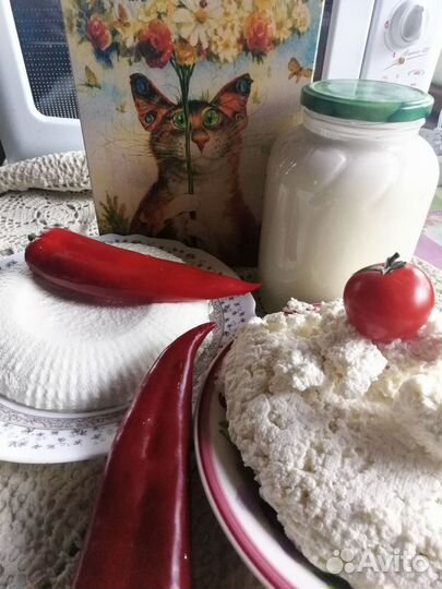 Козье молоко и куриные яйца