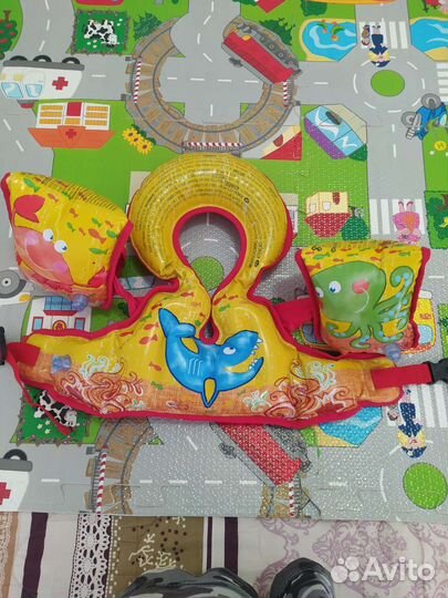 Жилет для плавания детский