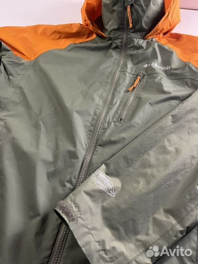 Ветровка Colombia