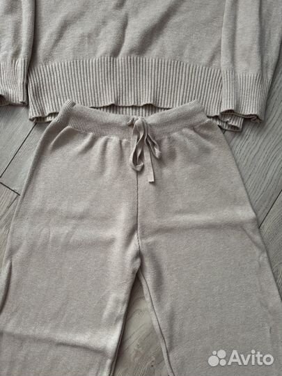 Трикотажный костюм размер S