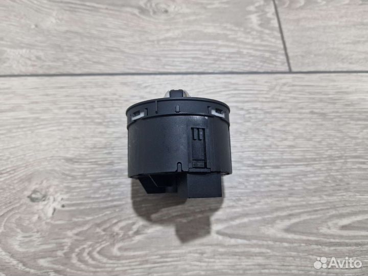 Переключатель света фар новый на Audi A6 C6 Ориг