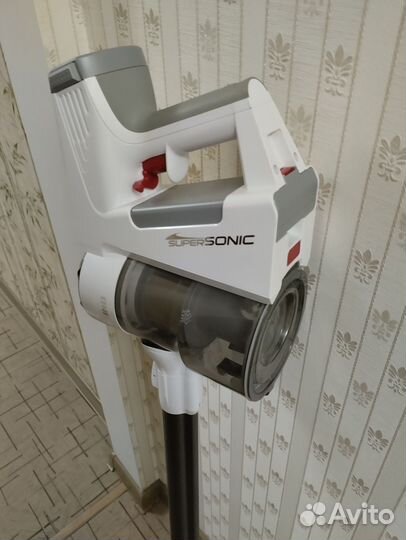 Беспроводной пылесос redmond