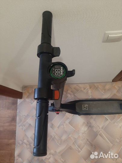 Электросамокат Gt es6 на запчасти