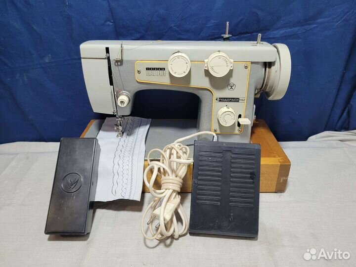 Швейная машина Подольск 142
